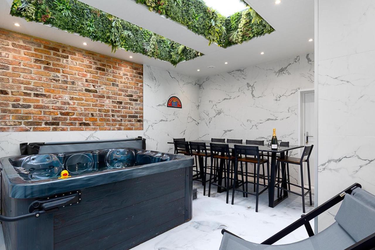 23 Trafalgar Square With Hot Tub And Cinema Scarborough Luaran gambar