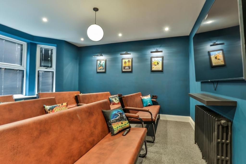 23 Trafalgar Square With Hot Tub And Cinema Scarborough Luaran gambar